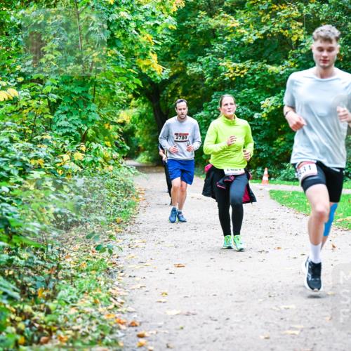 12.10.2025 - Bramfelder Halbmarathon 2025 Dr. Thomas Lammeyer http://msf.ph/oto/9358776 12.10.2025 11:05:33 Laufen 2789, 31 meine-sportfotos.de