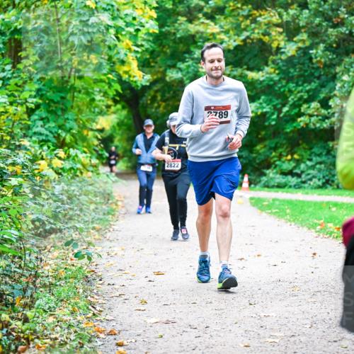 12.10.2025 - Bramfelder Halbmarathon 2025 Dr. Thomas Lammeyer http://msf.ph/oto/9358790 12.10.2025 11:05:36 Laufen 2822, 2789 meine-sportfotos.de