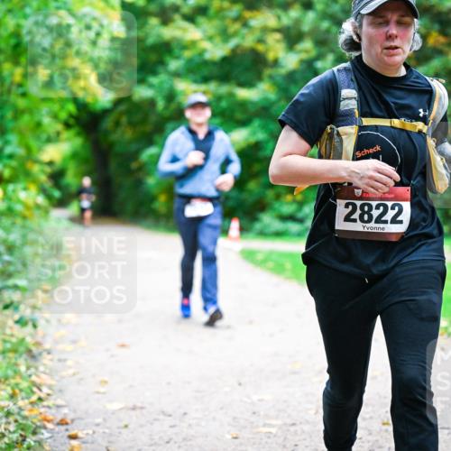 12.10.2025 - Bramfelder Halbmarathon 2025 Dr. Thomas Lammeyer http://msf.ph/oto/9358811 12.10.2025 11:05:39 Laufen 2822 meine-sportfotos.de