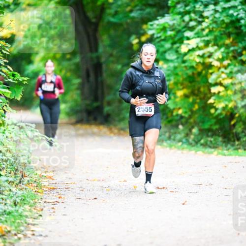 12.10.2025 - Bramfelder Halbmarathon 2025 Dr. Thomas Lammeyer http://msf.ph/oto/9358831 12.10.2025 11:05:46 Laufen 2555, 0 meine-sportfotos.de