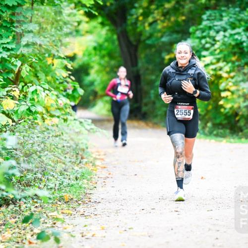 12.10.2025 - Bramfelder Halbmarathon 2025 Dr. Thomas Lammeyer http://msf.ph/oto/9358847 12.10.2025 11:05:49 Laufen 2555 meine-sportfotos.de