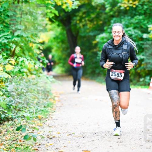 12.10.2025 - Bramfelder Halbmarathon 2025 Dr. Thomas Lammeyer http://msf.ph/oto/9358859 12.10.2025 11:05:50 Laufen 2555 meine-sportfotos.de