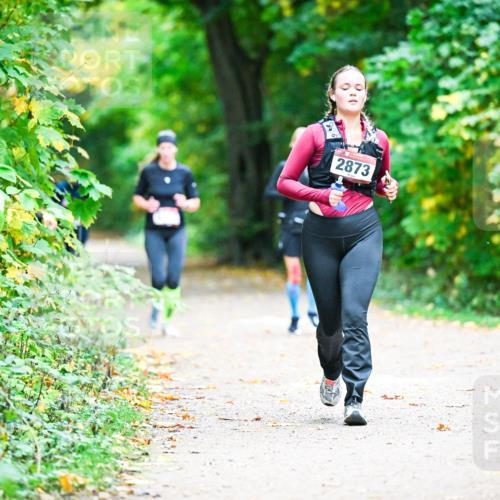 12.10.2025 - Bramfelder Halbmarathon 2025 Dr. Thomas Lammeyer http://msf.ph/oto/9358884 12.10.2025 11:05:54 Laufen 2873 meine-sportfotos.de