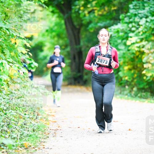12.10.2025 - Bramfelder Halbmarathon 2025 Dr. Thomas Lammeyer http://msf.ph/oto/9358888 12.10.2025 11:05:55 Laufen 2873 meine-sportfotos.de