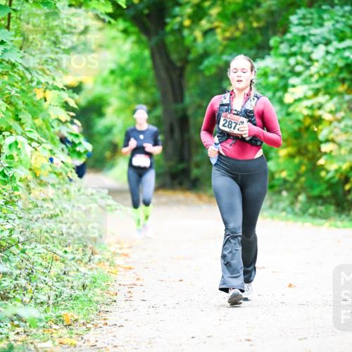 12.10.2025 - Bramfelder Halbmarathon 2025 Dr. Thomas Lammeyer http://msf.ph/oto/9358892 12.10.2025 11:05:55 Laufen 287 meine-sportfotos.de