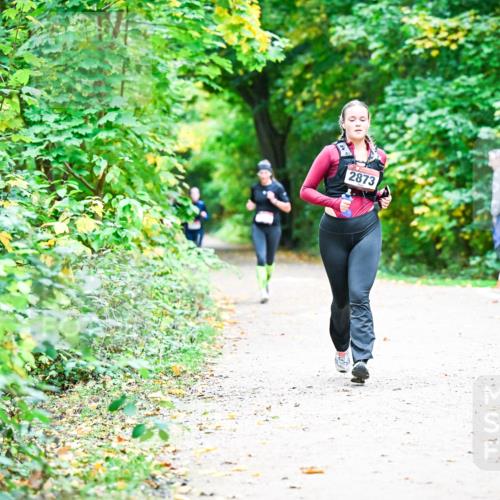 12.10.2025 - Bramfelder Halbmarathon 2025 Dr. Thomas Lammeyer http://msf.ph/oto/9358901 12.10.2025 11:05:56 Laufen 2873 meine-sportfotos.de