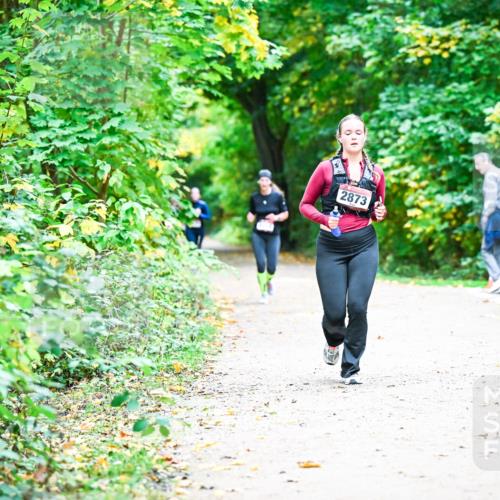 12.10.2025 - Bramfelder Halbmarathon 2025 Dr. Thomas Lammeyer http://msf.ph/oto/9358902 12.10.2025 11:05:56 Laufen 2873 meine-sportfotos.de