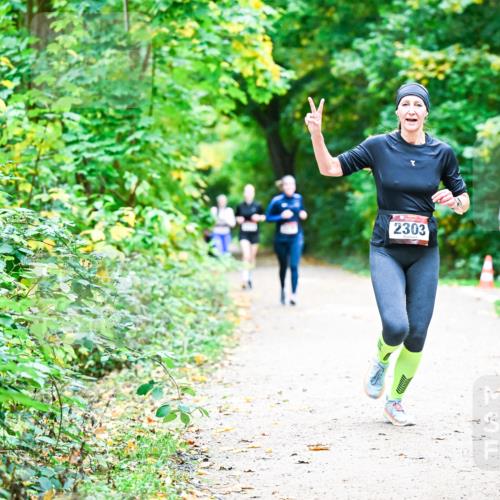 12.10.2025 - Bramfelder Halbmarathon 2025 Dr. Thomas Lammeyer http://msf.ph/oto/9358928 12.10.2025 11:06:03 Laufen 2303 meine-sportfotos.de