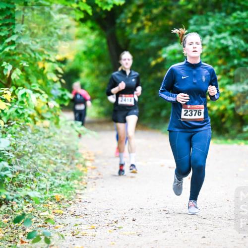 12.10.2025 - Bramfelder Halbmarathon 2025 Dr. Thomas Lammeyer http://msf.ph/oto/9358948 12.10.2025 11:06:09 Laufen 2410, 2376 meine-sportfotos.de