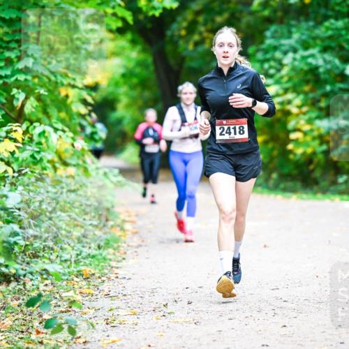 12.10.2025 - Bramfelder Halbmarathon 2025 Dr. Thomas Lammeyer http://msf.ph/oto/9358965 12.10.2025 11:06:11 Laufen 2418 meine-sportfotos.de