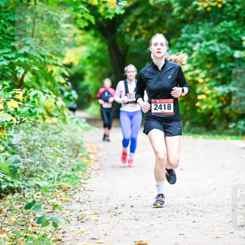 12.10.2025 - Bramfelder Halbmarathon 2025 Dr. Thomas Lammeyer http://msf.ph/oto/9358966 12.10.2025 11:06:12 Laufen 2418 meine-sportfotos.de