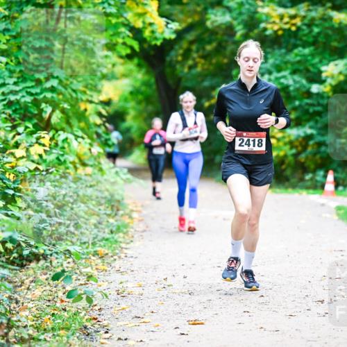 12.10.2025 - Bramfelder Halbmarathon 2025 Dr. Thomas Lammeyer http://msf.ph/oto/9358970 12.10.2025 11:06:12 Laufen 2418 meine-sportfotos.de