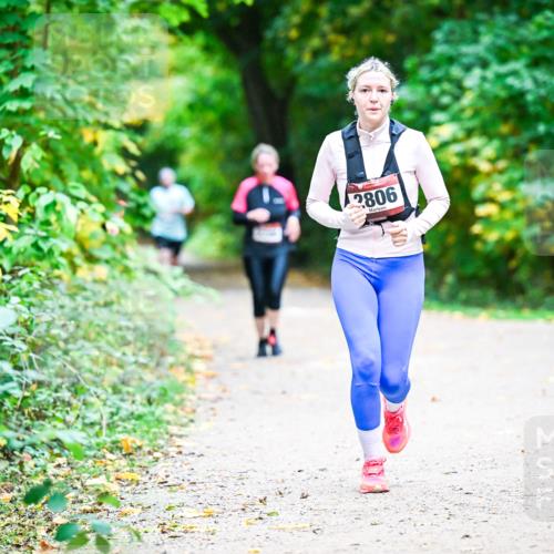 12.10.2025 - Bramfelder Halbmarathon 2025 Dr. Thomas Lammeyer http://msf.ph/oto/9358982 12.10.2025 11:06:15 Laufen 2806 meine-sportfotos.de