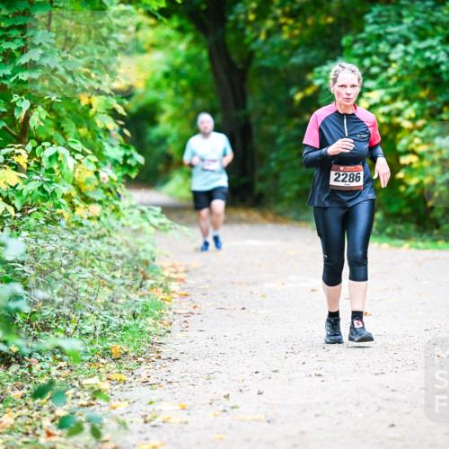 12.10.2025 - Bramfelder Halbmarathon 2025 Dr. Thomas Lammeyer http://msf.ph/oto/9359007 12.10.2025 11:06:19 Laufen 2286 meine-sportfotos.de