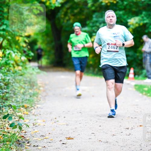 12.10.2025 - Bramfelder Halbmarathon 2025 Dr. Thomas Lammeyer http://msf.ph/oto/9359038 12.10.2025 11:06:28 Laufen 2467 meine-sportfotos.de