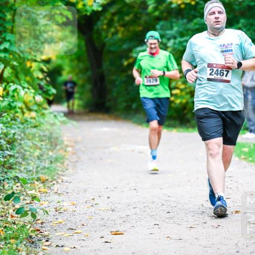 12.10.2025 - Bramfelder Halbmarathon 2025 Dr. Thomas Lammeyer http://msf.ph/oto/9359043 12.10.2025 11:06:28 Laufen 2979, 2467 meine-sportfotos.de