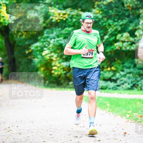 12.10.2025 - Bramfelder Halbmarathon 2025 Dr. Thomas Lammeyer http://msf.ph/oto/9359052 12.10.2025 11:06:30 Laufen 646 meine-sportfotos.de