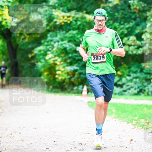 12.10.2025 - Bramfelder Halbmarathon 2025 Dr. Thomas Lammeyer http://msf.ph/oto/9359054 12.10.2025 11:06:31 Laufen 2979 meine-sportfotos.de