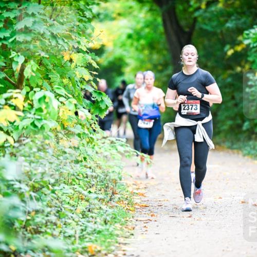 12.10.2025 - Bramfelder Halbmarathon 2025 Dr. Thomas Lammeyer http://msf.ph/oto/9359152 12.10.2025 11:07:07 Laufen 2373, 8134 meine-sportfotos.de