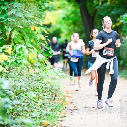 12.10.2025 - Bramfelder Halbmarathon 2025 Dr. Thomas Lammeyer http://msf.ph/oto/9359157 12.10.2025 11:07:08 Laufen 291, 2373, 134 meine-sportfotos.de