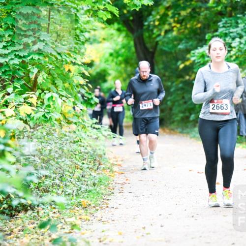 12.10.2025 - Bramfelder Halbmarathon 2025 Dr. Thomas Lammeyer http://msf.ph/oto/9359177 12.10.2025 11:07:17 Laufen 2973, 2663, 2845 meine-sportfotos.de
