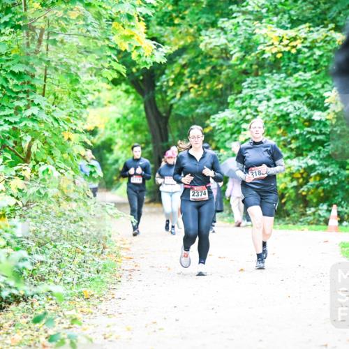 12.10.2025 - Bramfelder Halbmarathon 2025 Dr. Thomas Lammeyer http://msf.ph/oto/9359218 12.10.2025 11:07:25 Laufen 2374, 218 meine-sportfotos.de