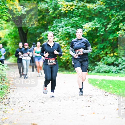 12.10.2025 - Bramfelder Halbmarathon 2025 Dr. Thomas Lammeyer http://msf.ph/oto/9359226 12.10.2025 11:07:27 Laufen 2374, 218 meine-sportfotos.de
