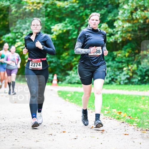 12.10.2025 - Bramfelder Halbmarathon 2025 Dr. Thomas Lammeyer http://msf.ph/oto/9359239 12.10.2025 11:07:29 Laufen 2374, 119, 38 meine-sportfotos.de