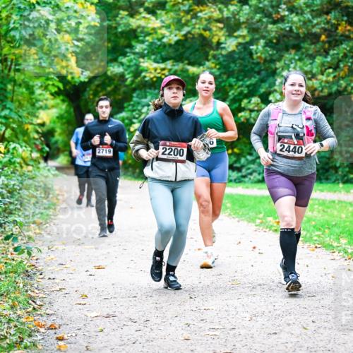 12.10.2025 - Bramfelder Halbmarathon 2025 Dr. Thomas Lammeyer http://msf.ph/oto/9359275 12.10.2025 11:07:35 Laufen 2719, 2200, 2440 meine-sportfotos.de