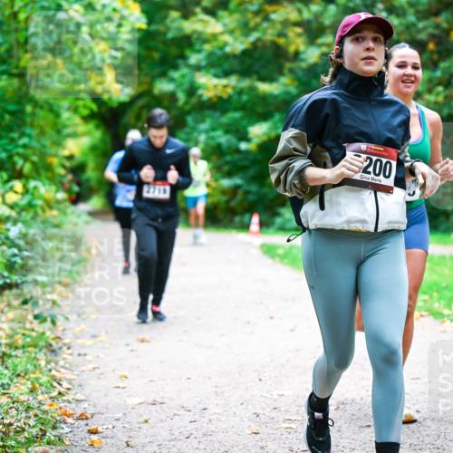 12.10.2025 - Bramfelder Halbmarathon 2025 Dr. Thomas Lammeyer http://msf.ph/oto/9359284 12.10.2025 11:07:36 Laufen 2716, 200 meine-sportfotos.de