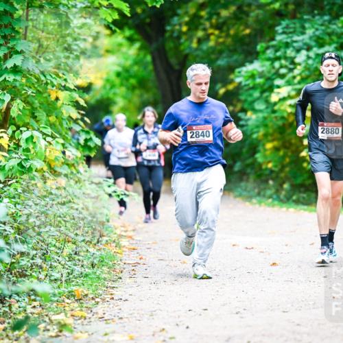 12.10.2025 - Bramfelder Halbmarathon 2025 Dr. Thomas Lammeyer http://msf.ph/oto/9359437 12.10.2025 11:08:09 Laufen 2840, 2880 meine-sportfotos.de