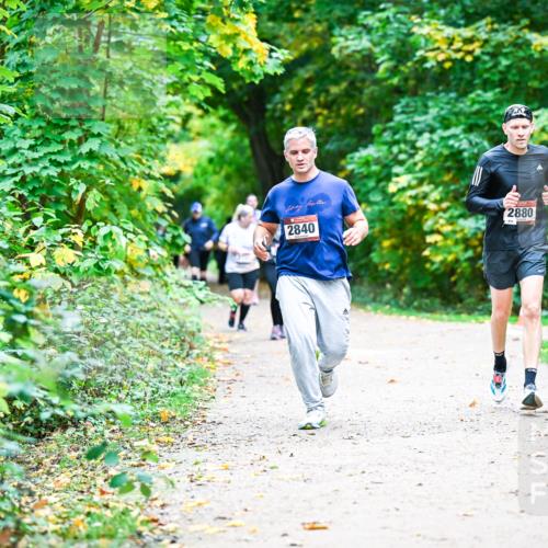 12.10.2025 - Bramfelder Halbmarathon 2025 Dr. Thomas Lammeyer http://msf.ph/oto/9359446 12.10.2025 11:08:11 Laufen 2840, 2880 meine-sportfotos.de