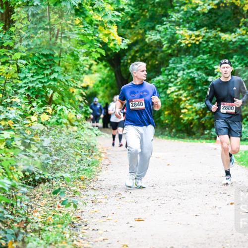 12.10.2025 - Bramfelder Halbmarathon 2025 Dr. Thomas Lammeyer http://msf.ph/oto/9359450 12.10.2025 11:08:11 Laufen 2840, 2880 meine-sportfotos.de