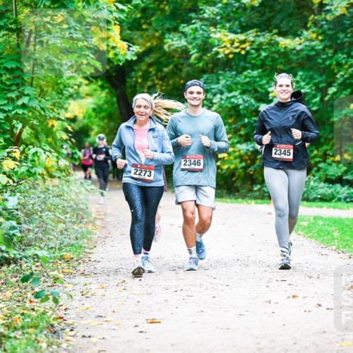 12.10.2025 - Bramfelder Halbmarathon 2025 Dr. Thomas Lammeyer http://msf.ph/oto/9359559 12.10.2025 11:08:39 Laufen 2273, 2346, 2345 meine-sportfotos.de