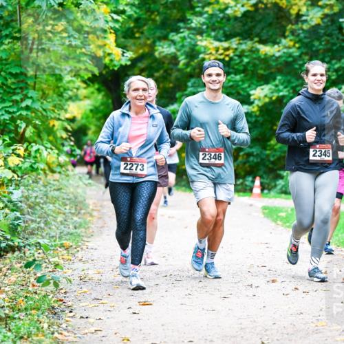 12.10.2025 - Bramfelder Halbmarathon 2025 Dr. Thomas Lammeyer http://msf.ph/oto/9359568 12.10.2025 11:08:41 Laufen 2273, 2345, 2346 meine-sportfotos.de