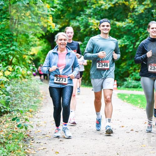 12.10.2025 - Bramfelder Halbmarathon 2025 Dr. Thomas Lammeyer http://msf.ph/oto/9359572 12.10.2025 11:08:41 Laufen 2273, 2346, 2345, 80 meine-sportfotos.de