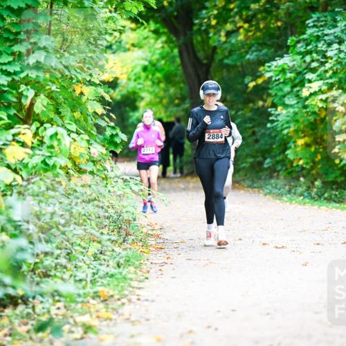 12.10.2025 - Bramfelder Halbmarathon 2025 Dr. Thomas Lammeyer http://msf.ph/oto/9359586 12.10.2025 11:08:45 Laufen 2712, 2884 meine-sportfotos.de