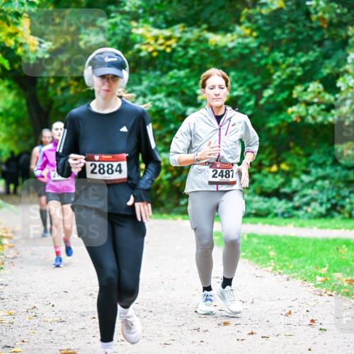 12.10.2025 - Bramfelder Halbmarathon 2025 Dr. Thomas Lammeyer http://msf.ph/oto/9359619 12.10.2025 11:08:51 Laufen 2884, 2481 meine-sportfotos.de