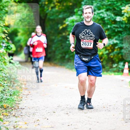 12.10.2025 - Bramfelder Halbmarathon 2025 Dr. Thomas Lammeyer http://msf.ph/oto/9359701 12.10.2025 11:09:13 Laufen 2637 meine-sportfotos.de