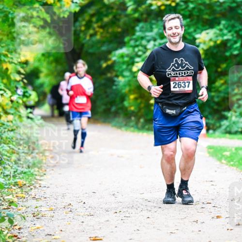12.10.2025 - Bramfelder Halbmarathon 2025 Dr. Thomas Lammeyer http://msf.ph/oto/9359709 12.10.2025 11:09:14 Laufen 2637 meine-sportfotos.de