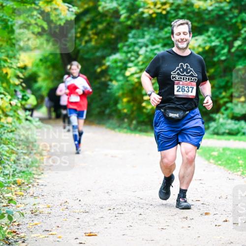 12.10.2025 - Bramfelder Halbmarathon 2025 Dr. Thomas Lammeyer http://msf.ph/oto/9359711 12.10.2025 11:09:14 Laufen 2637 meine-sportfotos.de