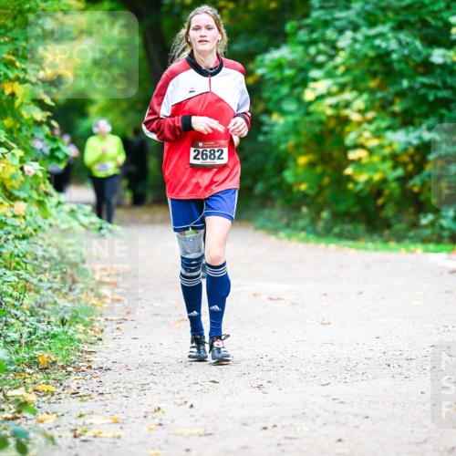 12.10.2025 - Bramfelder Halbmarathon 2025 Dr. Thomas Lammeyer http://msf.ph/oto/9359724 12.10.2025 11:09:18 Laufen 2682 meine-sportfotos.de