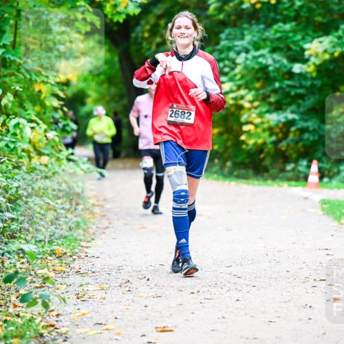 12.10.2025 - Bramfelder Halbmarathon 2025 Dr. Thomas Lammeyer http://msf.ph/oto/9359733 12.10.2025 11:09:19 Laufen 2682 meine-sportfotos.de