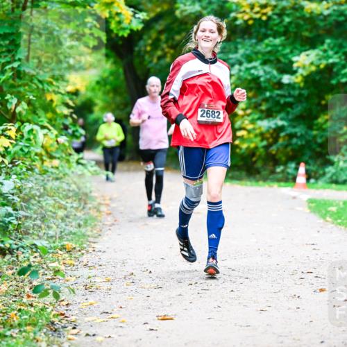 12.10.2025 - Bramfelder Halbmarathon 2025 Dr. Thomas Lammeyer http://msf.ph/oto/9359736 12.10.2025 11:09:20 Laufen 2682 meine-sportfotos.de