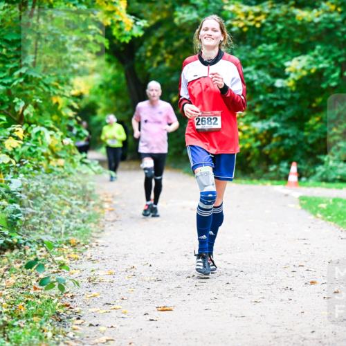 12.10.2025 - Bramfelder Halbmarathon 2025 Dr. Thomas Lammeyer http://msf.ph/oto/9359738 12.10.2025 11:09:20 Laufen 2682 meine-sportfotos.de