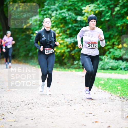 12.10.2025 - Bramfelder Halbmarathon 2025 Dr. Thomas Lammeyer http://msf.ph/oto/9359805 12.10.2025 11:09:35 Laufen 2475, 2804 meine-sportfotos.de