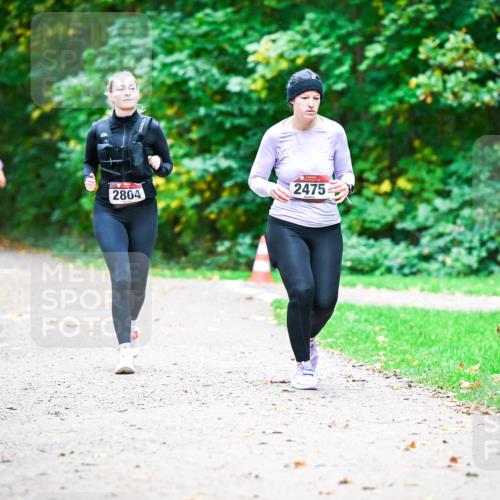 12.10.2025 - Bramfelder Halbmarathon 2025 Dr. Thomas Lammeyer http://msf.ph/oto/9359807 12.10.2025 11:09:35 Laufen 2804, 2475 meine-sportfotos.de