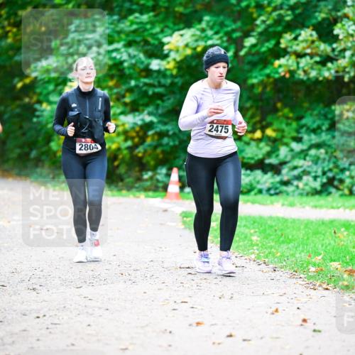 12.10.2025 - Bramfelder Halbmarathon 2025 Dr. Thomas Lammeyer http://msf.ph/oto/9359808 12.10.2025 11:09:35 Laufen 2804, 2475 meine-sportfotos.de