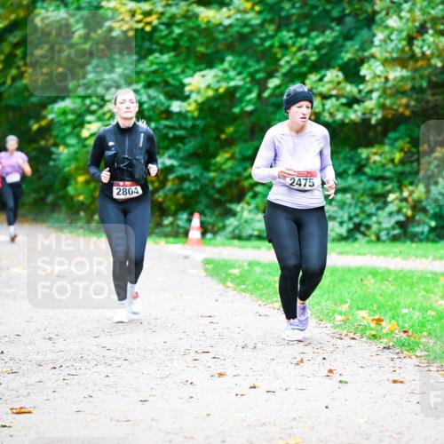 12.10.2025 - Bramfelder Halbmarathon 2025 Dr. Thomas Lammeyer http://msf.ph/oto/9359813 12.10.2025 11:09:36 Laufen 2475, 2804 meine-sportfotos.de