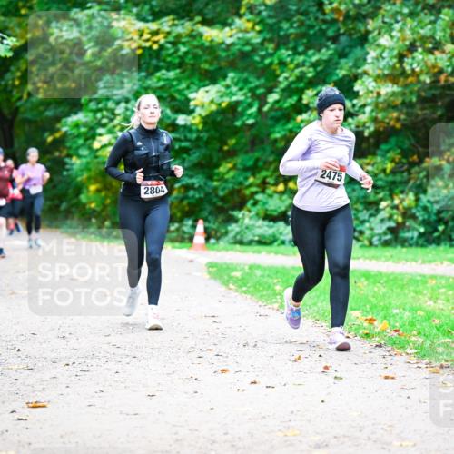 12.10.2025 - Bramfelder Halbmarathon 2025 Dr. Thomas Lammeyer http://msf.ph/oto/9359815 12.10.2025 11:09:36 Laufen 2804, 2475 meine-sportfotos.de